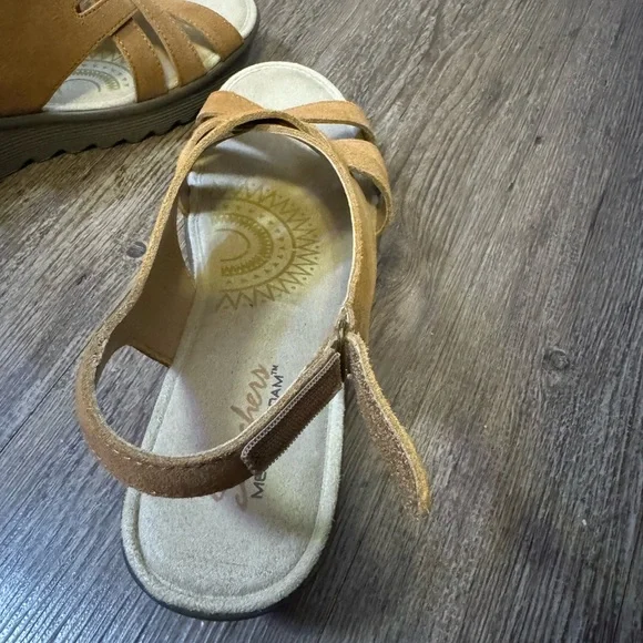 Women's Sketchers Chestnut Parallel Love Song Wedge Sandals Size 10 Like New - Picture 8 of 10